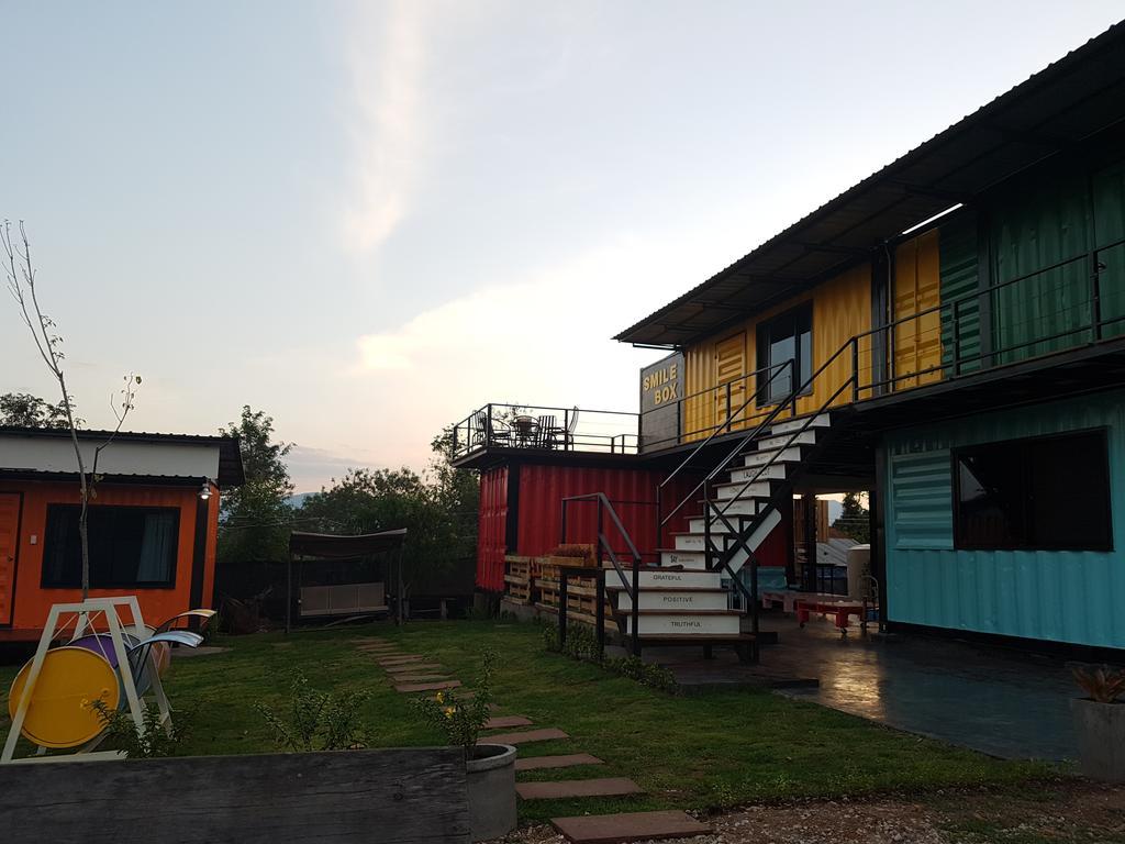 Smile Box Coffee & Resort Nong Hin Bagian luar foto